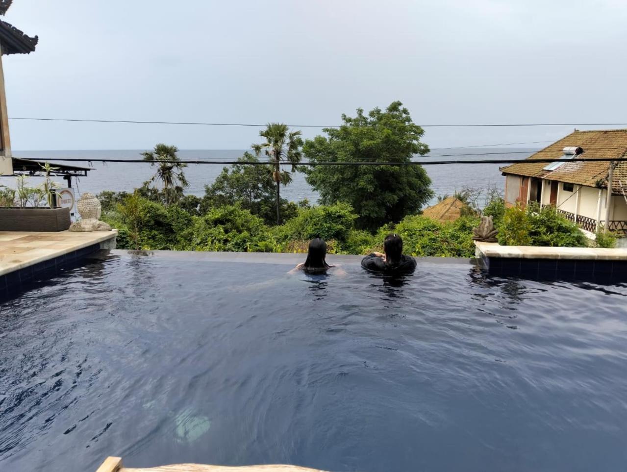 Sri Homestay Amed Buitenkant foto
